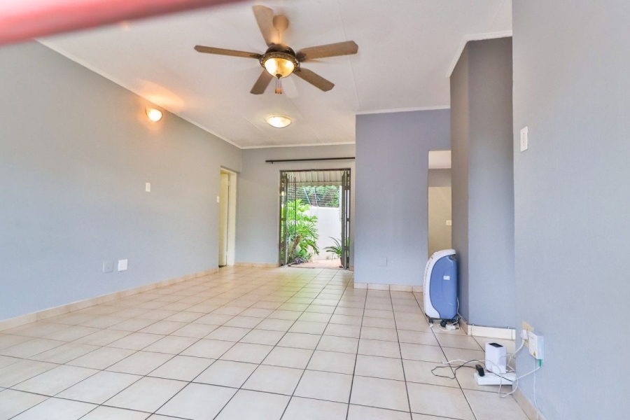 3 Bedroom Property for Sale in Die Hoewes Gauteng
