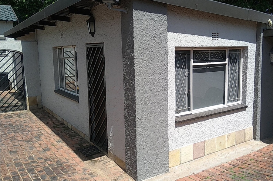 To Let 1 Bedroom Property for Rent in Rembrandt Park Gauteng