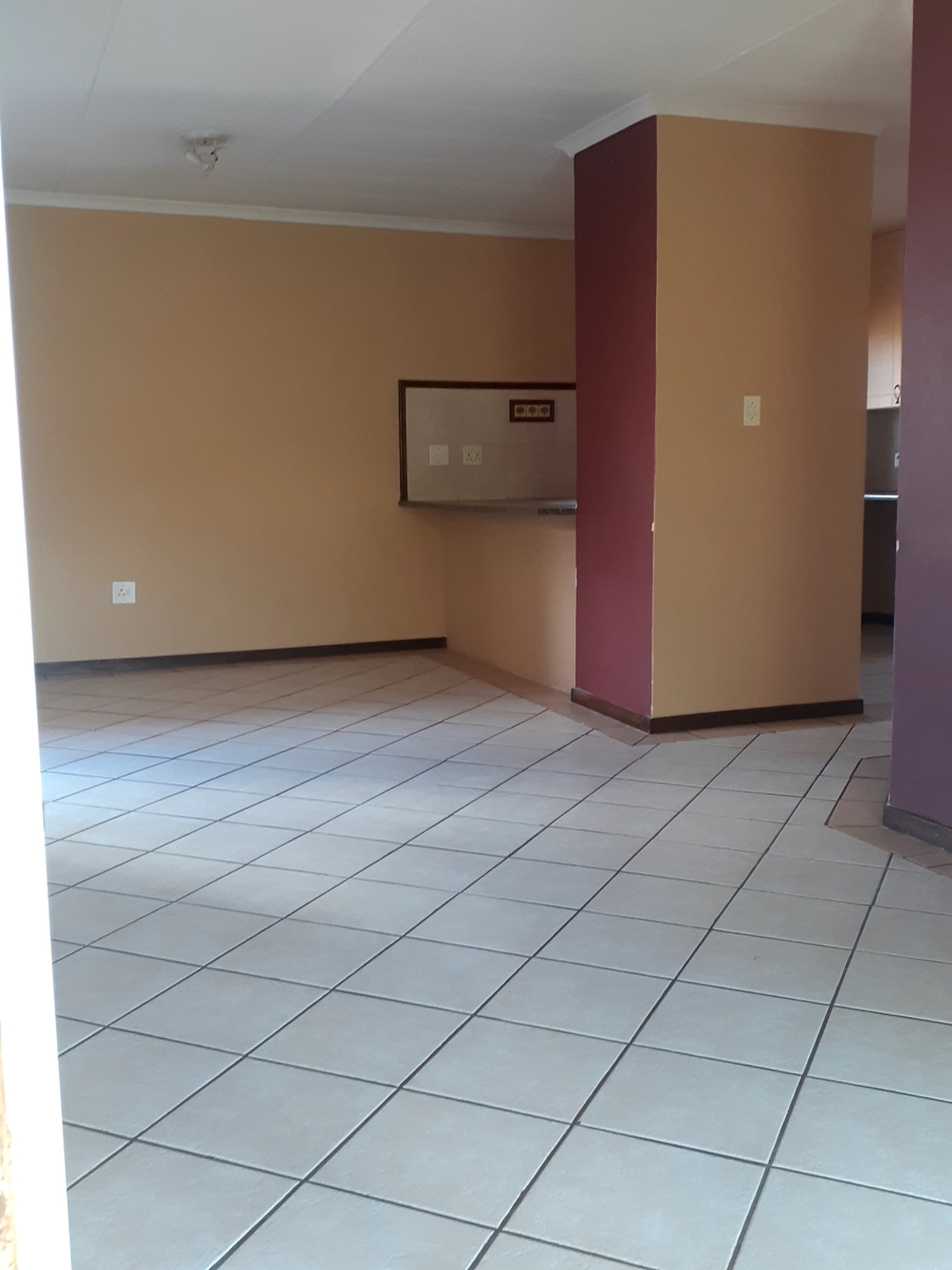 To Let 2 Bedroom Property for Rent in Highveld Gauteng