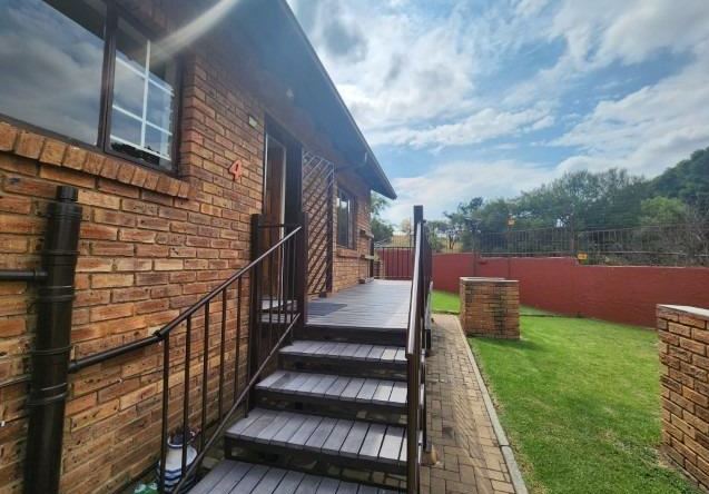 2 Bedroom Property for Sale in South Crest Gauteng