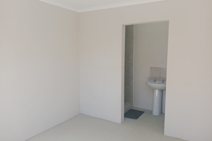 To Let 4 Bedroom Property for Rent in Soshanguve VV Gauteng