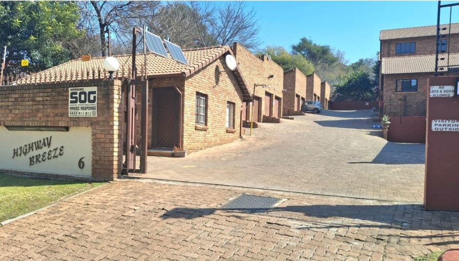 3 Bedroom Property for Sale in South Crest Gauteng
