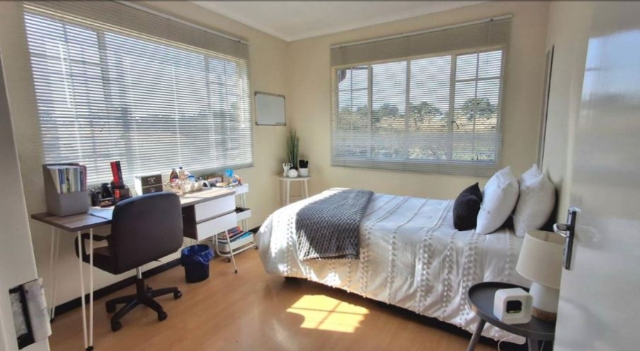 3 Bedroom Property for Sale in South Crest Gauteng