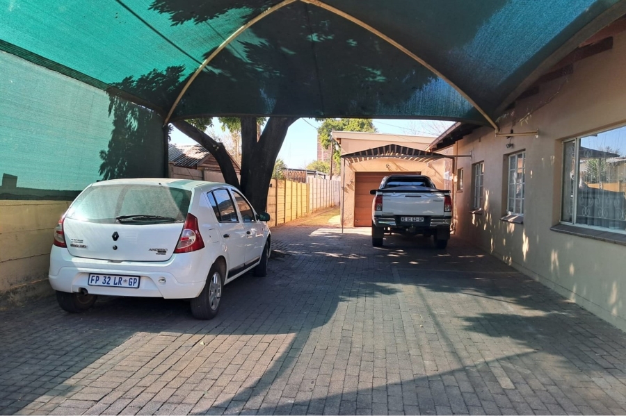 To Let 3 Bedroom Property for Rent in Wonderboom South Gauteng
