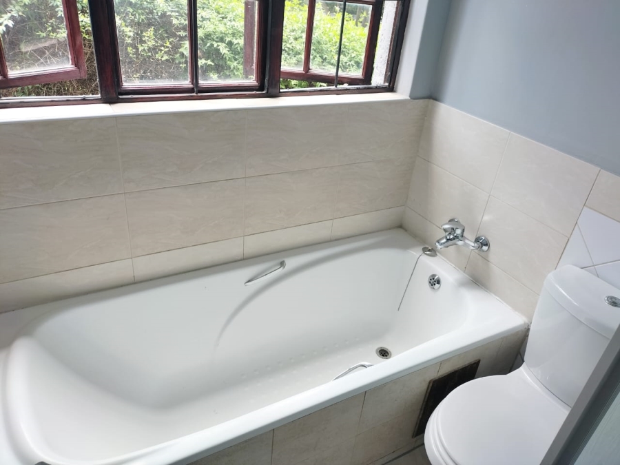 To Let 1 Bedroom Property for Rent in Northcliff Gauteng