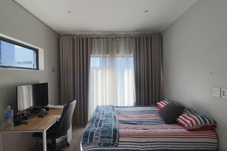 4 Bedroom Property for Sale in Bryanston Gauteng