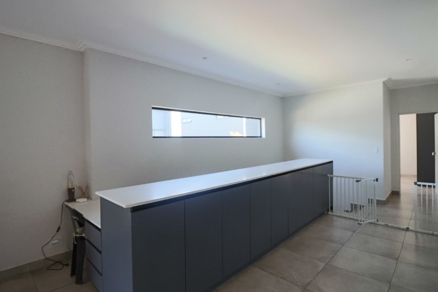 4 Bedroom Property for Sale in Bryanston Gauteng