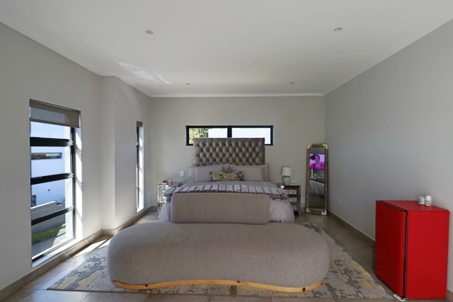 4 Bedroom Property for Sale in Bryanston Gauteng