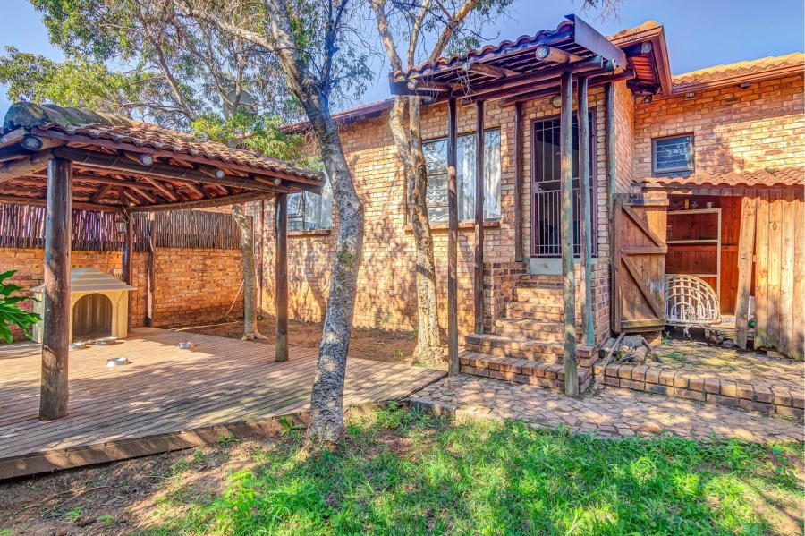 3 Bedroom Property for Sale in North Riding Gauteng