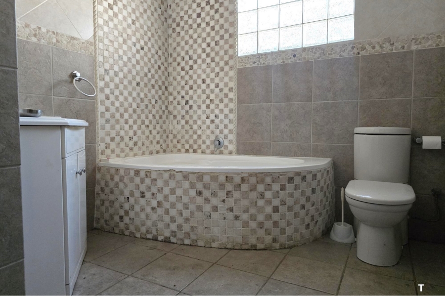 3 Bedroom Property for Sale in Lambton Gardens Gauteng