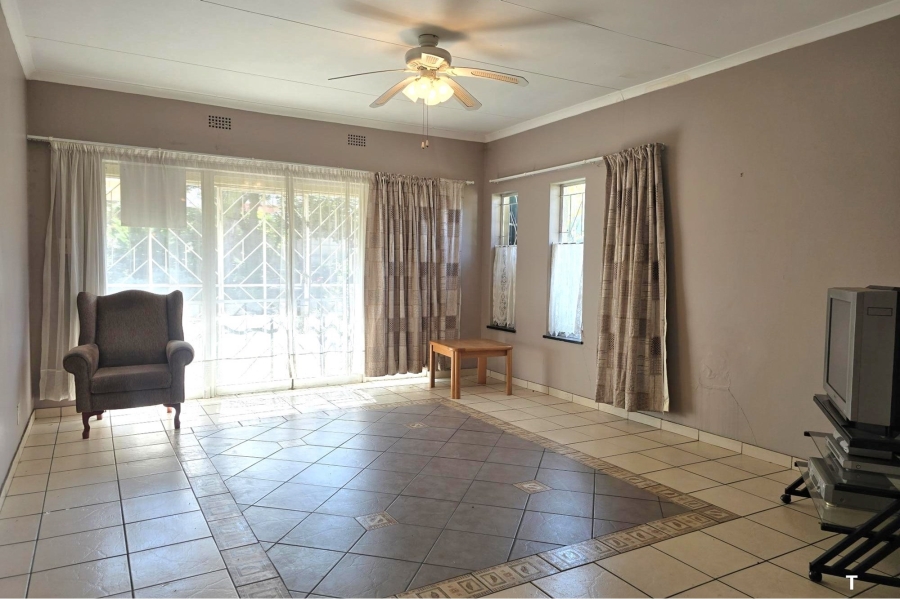 3 Bedroom Property for Sale in Lambton Gardens Gauteng