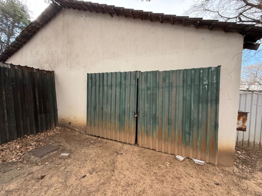 22 Bedroom Property for Sale in Kaalplaats West Gauteng