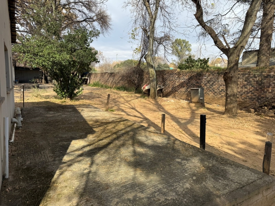 22 Bedroom Property for Sale in Kaalplaats West Gauteng
