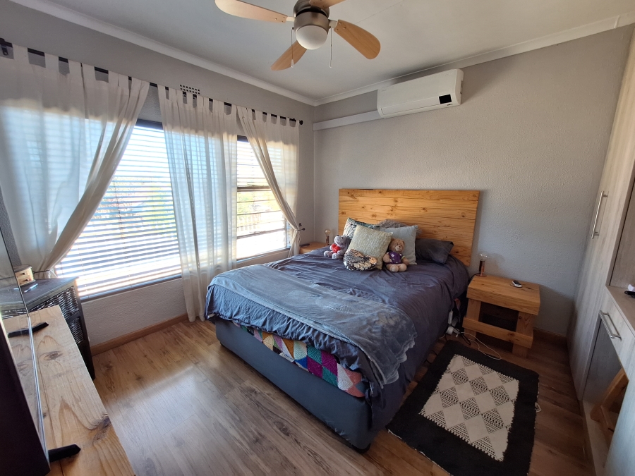 4 Bedroom Property for Sale in Kenmare Gauteng