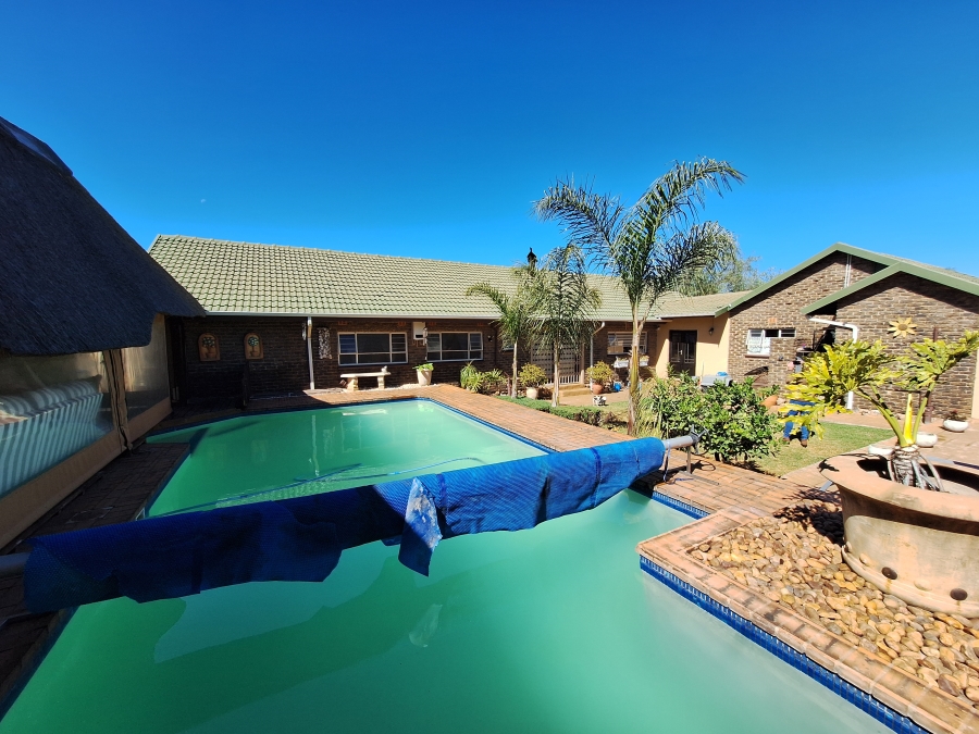 4 Bedroom Property for Sale in Kenmare Gauteng