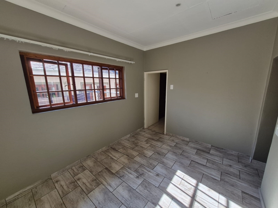 To Let 1 Bedroom Property for Rent in Lynnwood Glen Gauteng