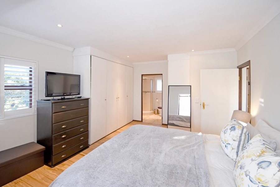 4 Bedroom Property for Sale in Greenstone Hill Gauteng