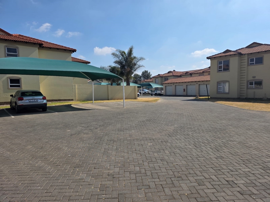 3 Bedroom Property for Sale in Morehill Gauteng