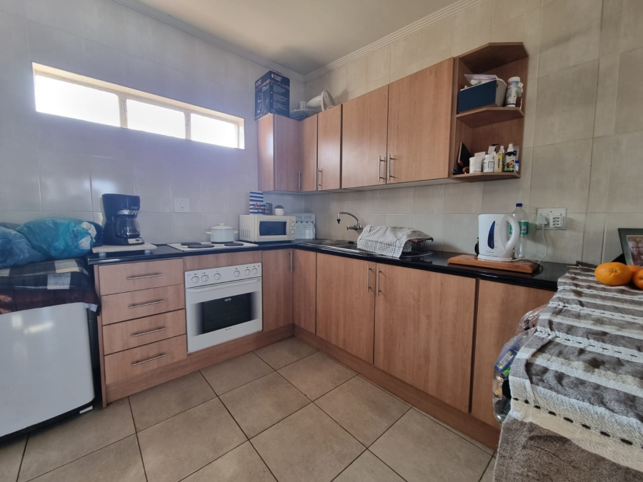 To Let 1 Bedroom Property for Rent in Three Rivers Gauteng