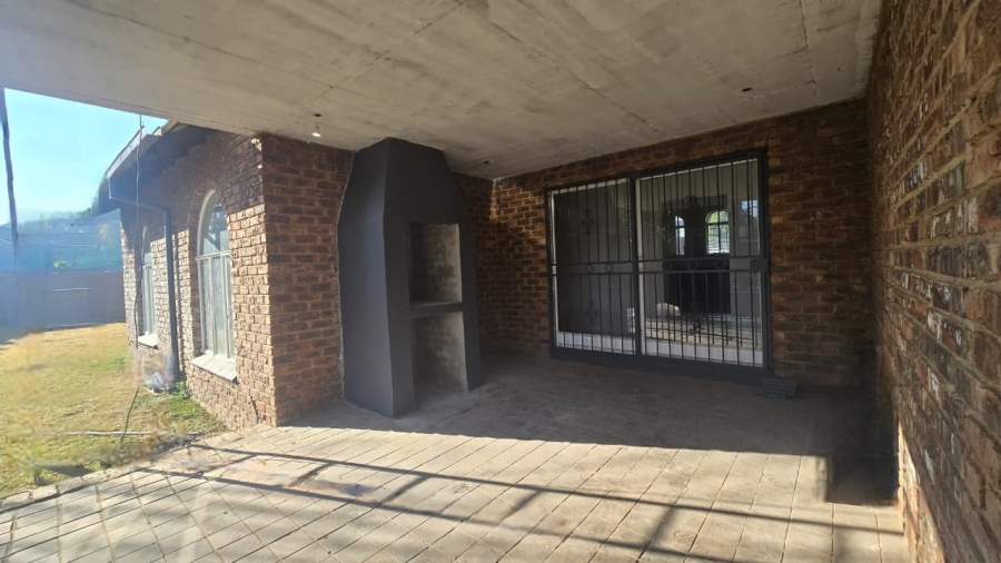 To Let 3 Bedroom Property for Rent in Wierda Park Gauteng