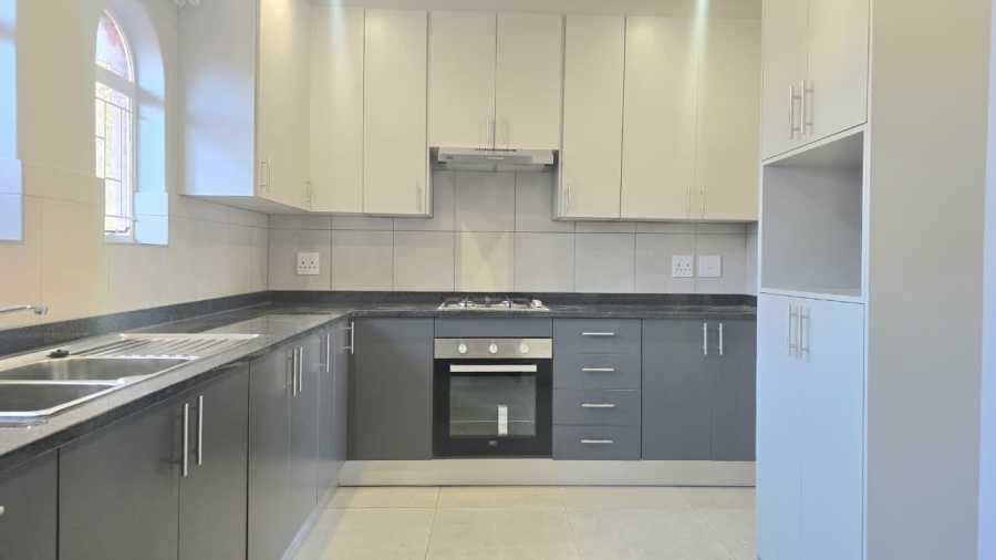 To Let 3 Bedroom Property for Rent in Wierda Park Gauteng