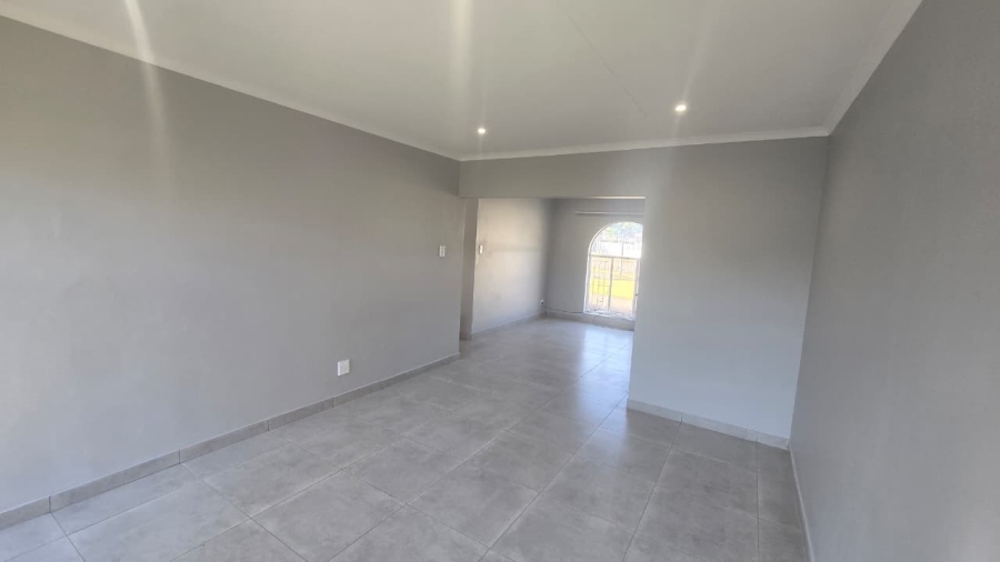 To Let 3 Bedroom Property for Rent in Wierda Park Gauteng