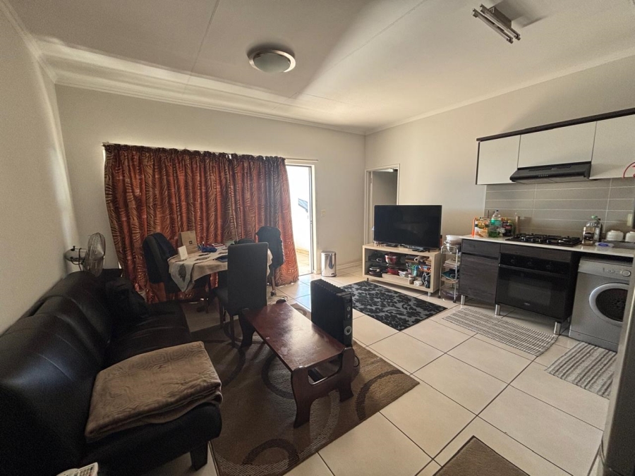 1 Bedroom Property for Sale in Greenstone Hill Gauteng