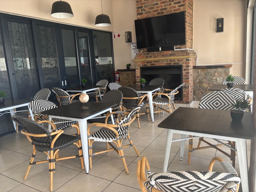 1 Bedroom Property for Sale in Greenstone Hill Gauteng