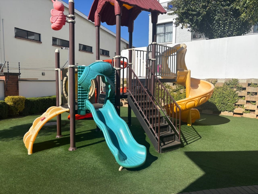 1 Bedroom Property for Sale in Greenstone Hill Gauteng