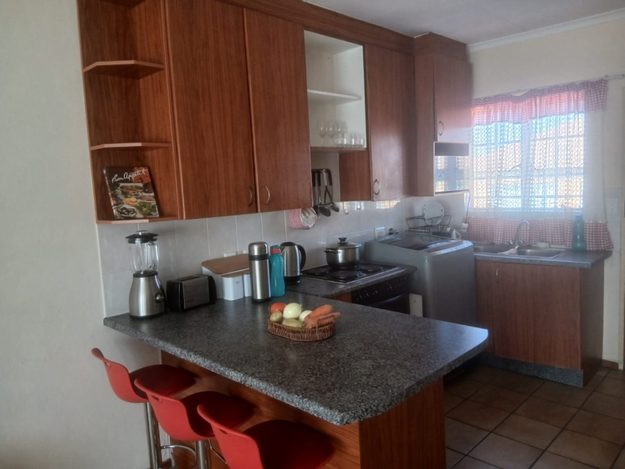 2 Bedroom Property for Sale in Kenmare Gauteng