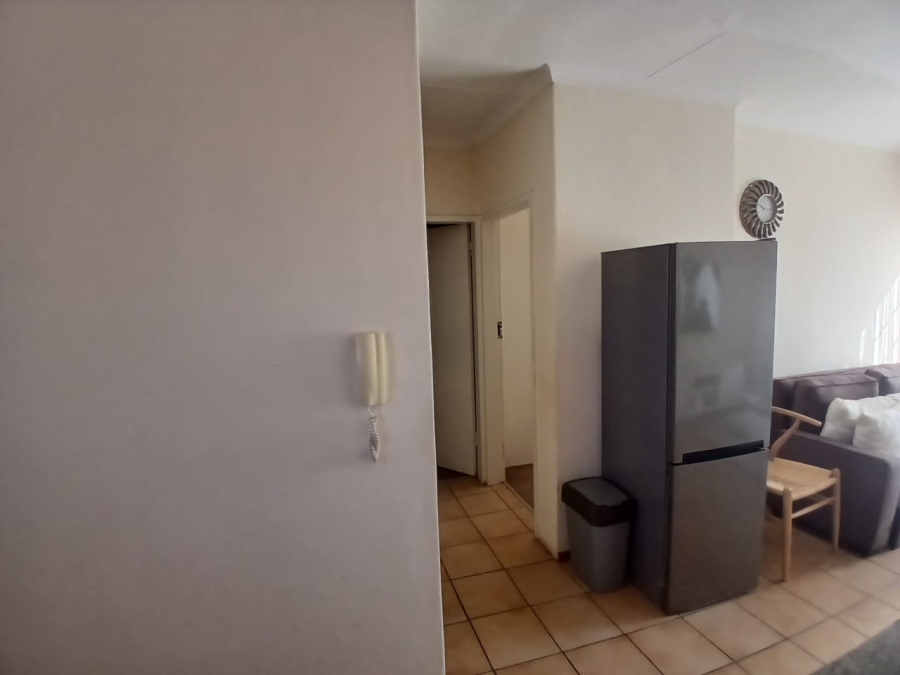 2 Bedroom Property for Sale in Kenmare Gauteng