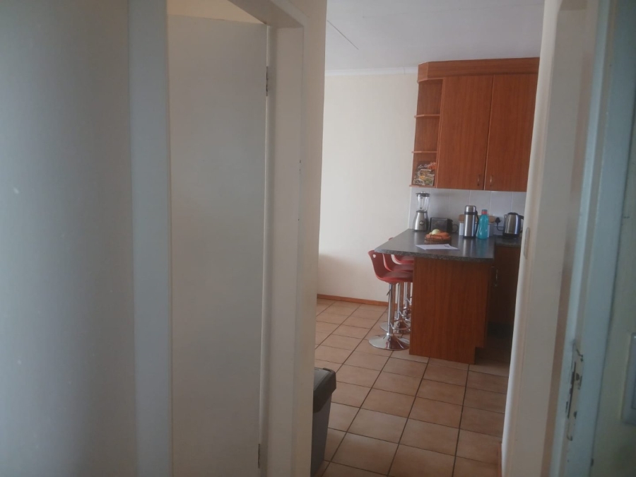 2 Bedroom Property for Sale in Kenmare Gauteng