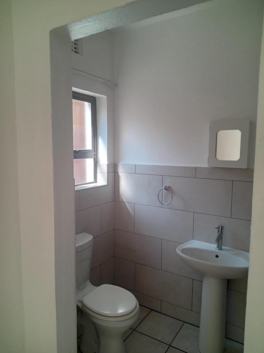2 Bedroom Property for Sale in Northwold Gauteng