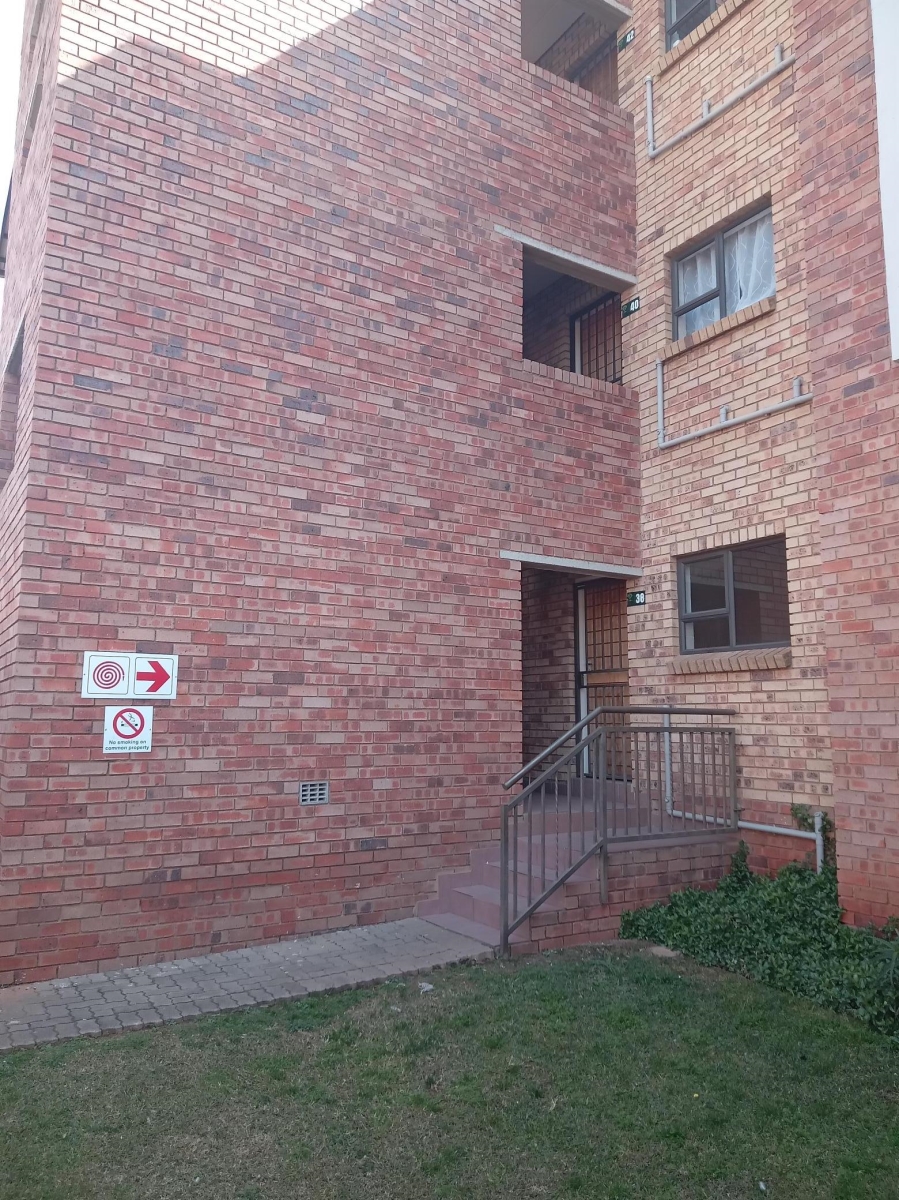 2 Bedroom Property for Sale in Northwold Gauteng