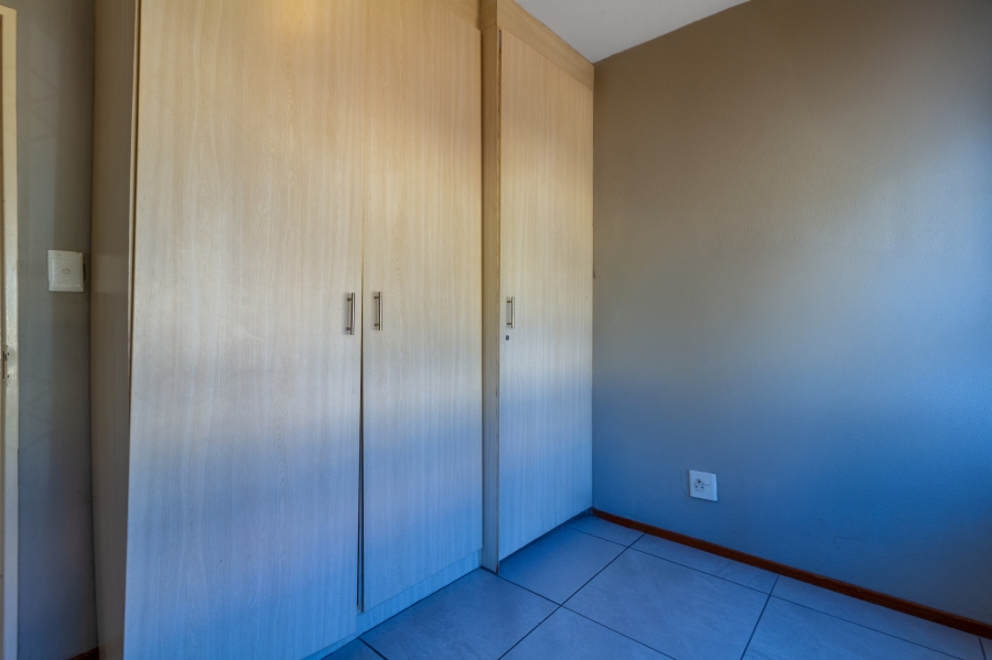 2 Bedroom Property for Sale in Honeydew Grove Gauteng