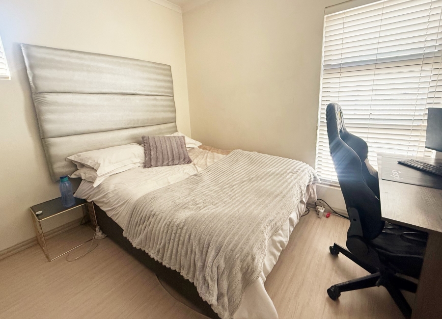 To Let 2 Bedroom Property for Rent in Barbeque Downs Gauteng