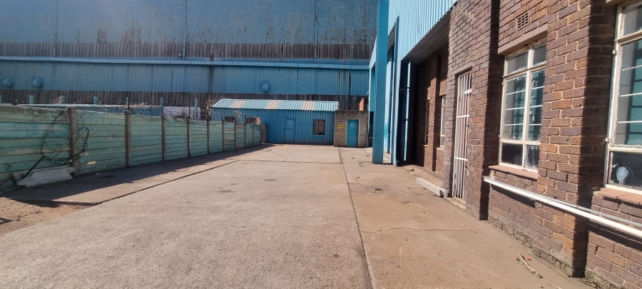 To Let commercial Property for Rent in Anderbolt Gauteng