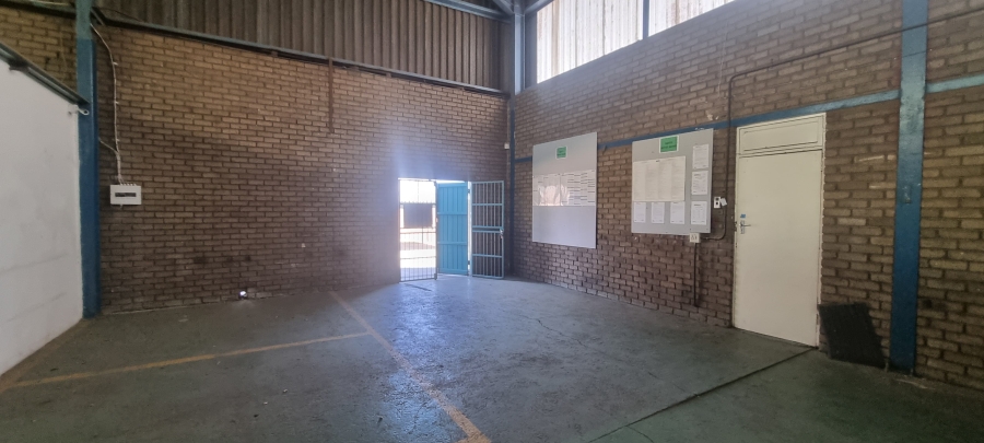 To Let commercial Property for Rent in Anderbolt Gauteng
