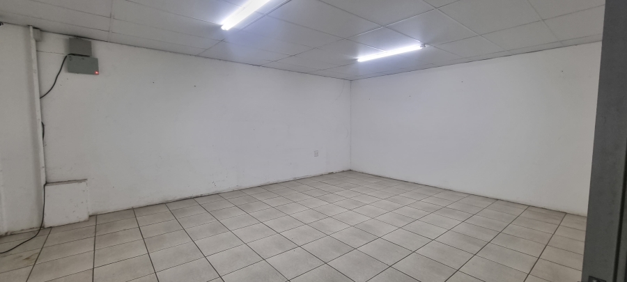 To Let commercial Property for Rent in Anderbolt Gauteng