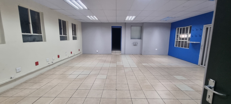 0 Bedroom Property for Sale in Anderbolt Gauteng