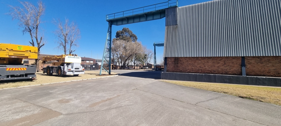 0 Bedroom Property for Sale in Anderbolt Gauteng