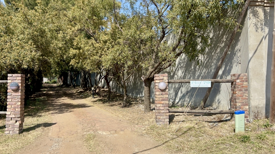 5 Bedroom Property for Sale in Mnandi Gauteng