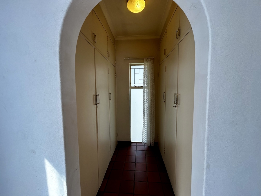 5 Bedroom Property for Sale in Mnandi Gauteng