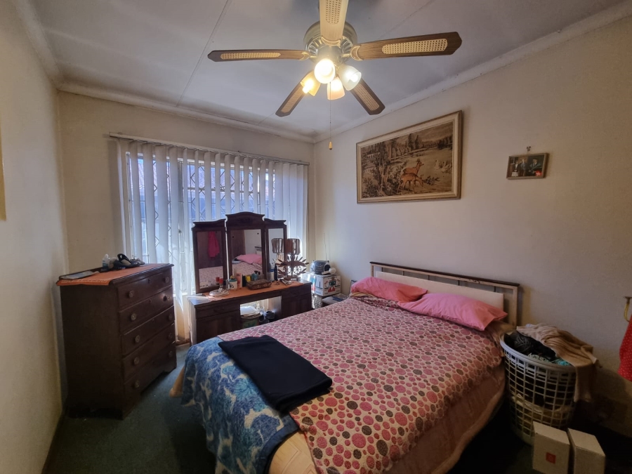 2 Bedroom Property for Sale in Three Rivers Gauteng