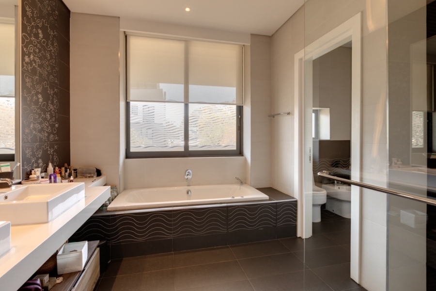3 Bedroom Property for Sale in Dunkeld West Gauteng