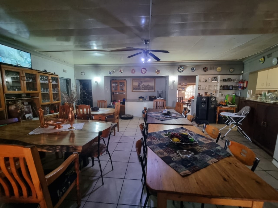 8 Bedroom Property for Sale in Kookrus Gauteng
