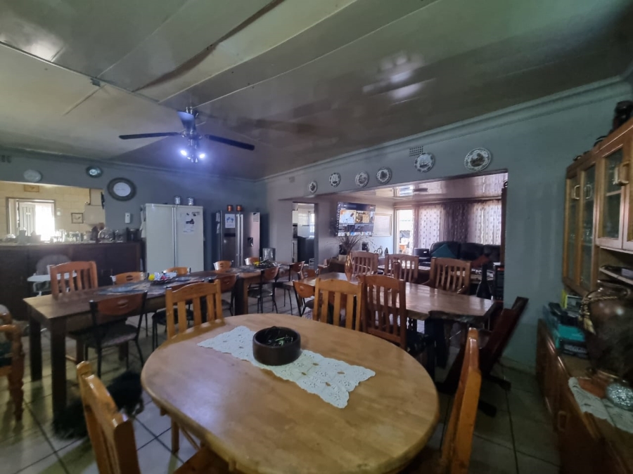 8 Bedroom Property for Sale in Kookrus Gauteng