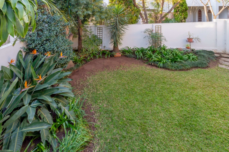 4 Bedroom Property for Sale in Gallo Manor Gauteng