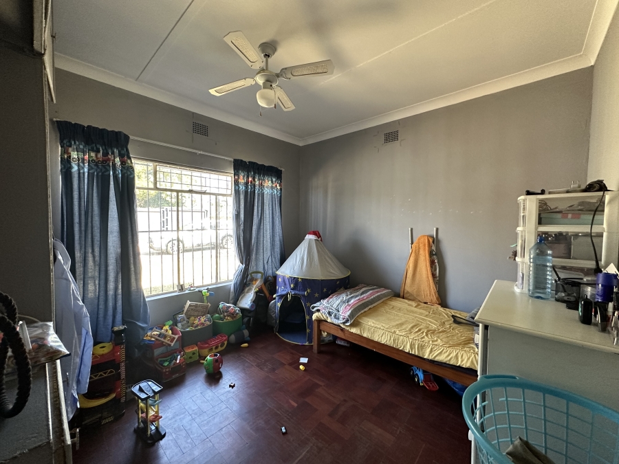 3 Bedroom Property for Sale in Waverley Gauteng