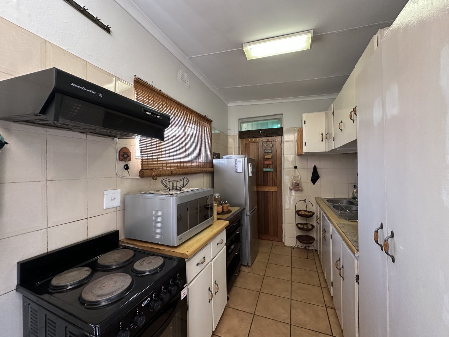 3 Bedroom Property for Sale in Waverley Gauteng